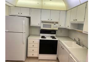251 S Cypress Rd, Pompano Beach, FL 33060, Sold 08/23/21