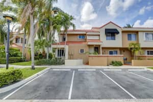 7913 NW 7th Ct, Plantation, FL 33324, Sold 07/16/21