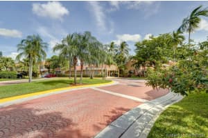 7913 NW 7th Ct, Plantation, FL 33324, Sold 07/16/21
