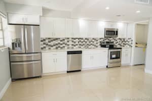 6525 SW 41st Pl, Davie, FL 33314, Sold 09/16/21