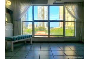 17800 Atlantic Blvd, Sunny Isles Beach, FL 33160, Sold 11/23/21