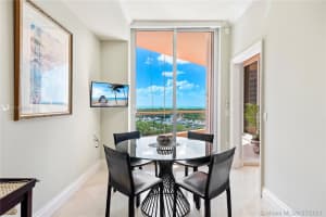 60 Edgewater Dr #11f, Coral Gables, FL 33133, Sold 12/03/21
