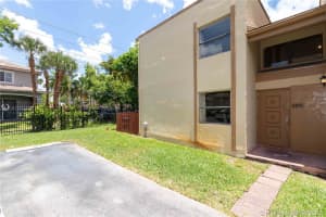 2917 E Missionwood Ln # C-II, Miramar, FL 33025, Sold 07/27/21