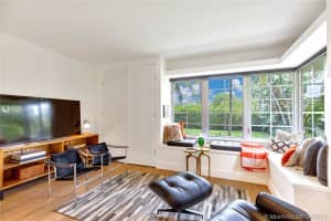 1050 Jefferson Ave APT 1, Miami Beach, FL 33139, Sold 11/12/21