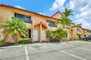 10021 SW 77th Ct, Miami, FL 33156, Sold 11/15/21