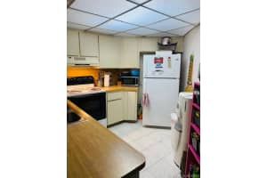 9435 Fontainebleau Blvd, Miami, FL 33172, Sold 08/06/21