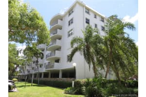210 Seaview Dr, Key Biscayne, FL 33149, Sold 07/09/21