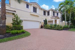 1611 Passion Vine Cir, Weston, FL 33326, Sold 09/16/21