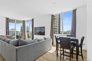 315 NE 3rd Ave, Fort Lauderdale, FL 33301, Sold 02/25/22