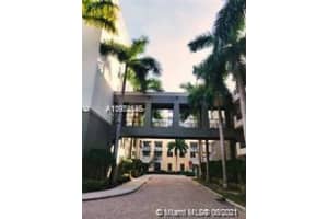 2421 NE 65th St, Fort Lauderdale, FL 33308, Sold 10/01/21