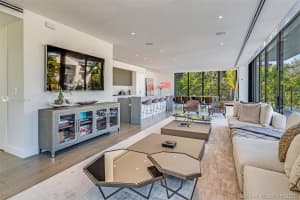 420 N Hibiscus Dr, Miami Beach, FL 33139, Sold 01/13/22