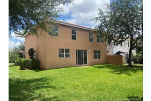 811 Cresta Cir, West Palm Beach, FL 33413, Sold 10/01/21