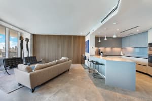 400 Alton Rd, Miami Beach, FL 33139, Sold 07/06/21