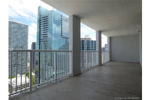 170 SE 14th St, Miami, FL 33131, Sold 07/08/21