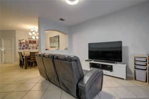 10914 NW 79th St, Miami, FL 33178, Sold 07/29/21