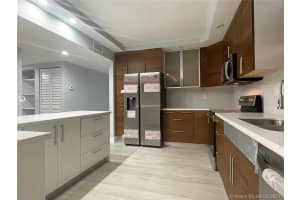 481 Ives Dairy Rd, Miami, FL 33179, Sold 08/18/21