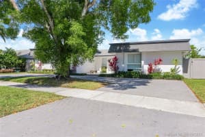21110 Highland Lakes Blvd, Miami, FL 33179, Sold 08/12/21