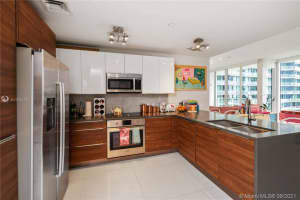 601 NE 27th St, Miami, FL 33137, Sold 12/29/21