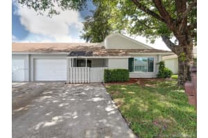 8620 Bridle Path Ct, Davie, FL 33328, Sold 07/20/21