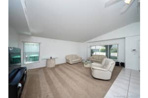 8620 Bridle Path Ct, Davie, FL 33328, Sold 07/20/21