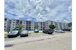 8145 NW 7th St, Miami, FL 33126, Sold 09/10/21