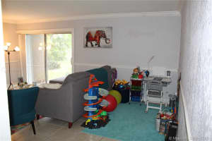 9477 SW 76th St, Miami, FL 33173, Sold 07/16/21