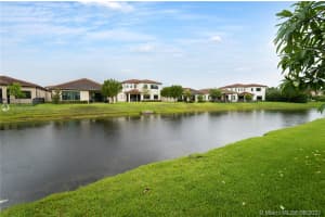 1036 SW 113th Terrace, Pembroke Pines, FL 33025, Sold 08/23/21