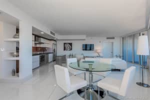 2155 Washington Ct, Miami Beach, FL 33139, Sold 12/10/21
