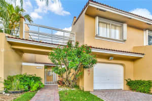 10247 NW 51st Terrace, Doral, FL 33178, Sold 08/14/21
