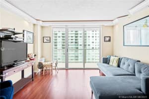 1155 Brickell Bay Dr, Miami, FL 33131, Sold 09/22/21