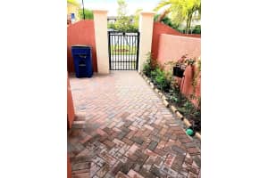 3508 NW 29th Pl, Lauderdale Lakes, FL 33311, Sold 08/12/21