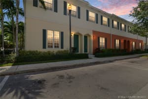 606 SW 2nd Ave, Pompano Beach, FL 33060, Sold 07/12/21
