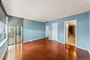 21085 NE 34th Ave, Aventura, FL 33180, Sold 11/12/21