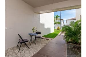 950 SW 104th Ct, Miami, FL 33174, Sold 08/13/21