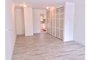 641 Espaola Way, Miami Beach, FL 33139, Sold 01/15/22