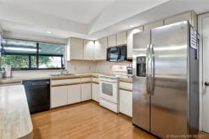 21227 SW 97th Pl, Cutler Bay, FL 33189, Sold 07/29/21