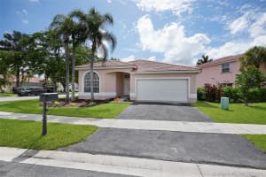 176 Alhambra Way, Weston, FL 33326, Sold 07/27/21
