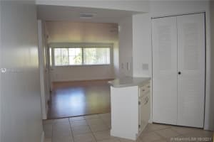 6155 NW 186th St, Hialeah, FL 33015, Sold 12/13/21