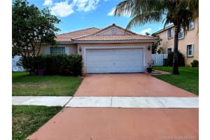 19391 SW 2nd St, Pembroke Pines, FL 33029, Sold 07/16/21
