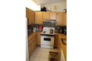 7181 SW 14th St, North Lauderdale, FL 33068, Sold 12/16/21