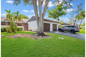 6364 Pinehurst Cir B31, Tamarac, FL 33321, Sold 09/10/21