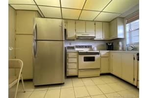 3100 W Rolling Hills Cir, Davie, FL 33328, Sold 08/02/21