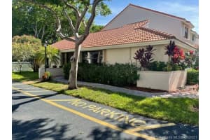 21120 Jib Ct, Miami, FL 33180, Sold 08/20/21