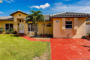 5518 NW 185th St, Miami Gardens, FL 33055, Sold 08/03/21