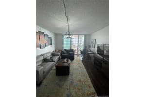 1155 Brickell Bay Dr, Miami, FL 33131, Sold 10/20/21