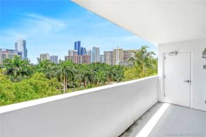 Bay Country Club, 17720 N Bay Rd #5d, Sunny Isles Beach, FL 33160, Sold 10/05/21