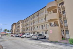 8851 NW 119th St, Hialeah, FL 33018, Sold 08/30/21