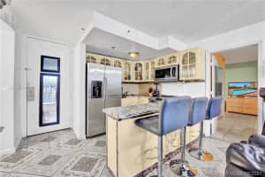 16450 NW 2nd Ave, Miami, FL 33169, Sold 10/26/21