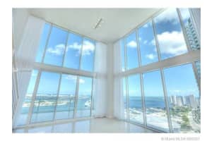 1040 Biscayne Blvd, Miami, FL 33132, Sold 08/24/21