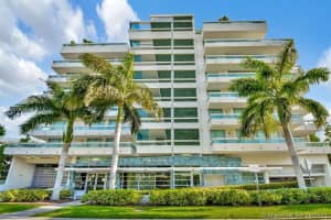 1025 92nd St, Bay Harbor Islands, FL 33154, Sold 08/11/21